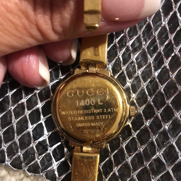 Gucci watch - Picture 1 of 3